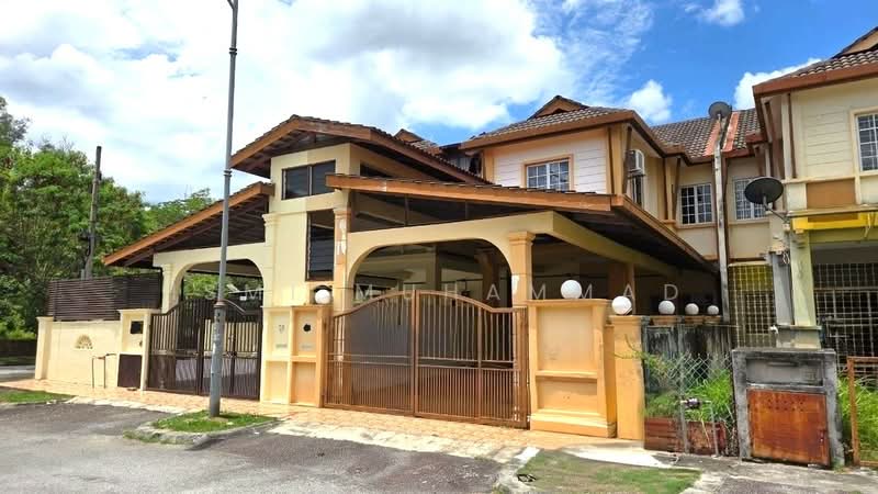 Rumah Teres untuk Dijual di Seremban 3 (Rasah) - Ismi Muhammad - Exterior - PropertyGuru.com.my