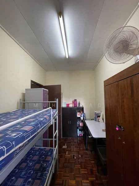 Rumah Teres untuk Dijual di Seremban 3 (Rasah) - Ismi Muhammad - Bedroom - PropertyGuru.com.my