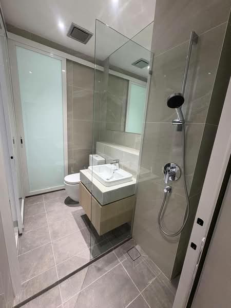 Condominium for Rent at Codrington Residence - Alvin Sim - Bathroom - PropertyGuru.com.my