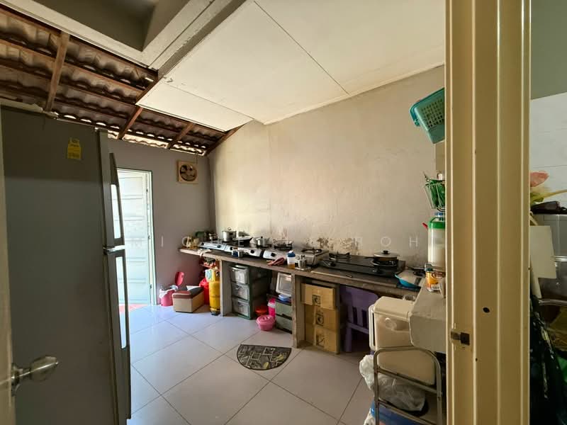 2-storey Terraced House for Sale in Kota Kemuning (Shah Alam) - Michelle Boh - Kitchen - PropertyGuru.com.my