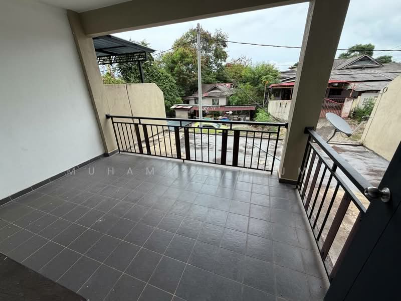 2-storey Terraced House for Sale in Dungun (Terengganu) - Muhammad Najmi - Balcony - PropertyGuru.com.my
