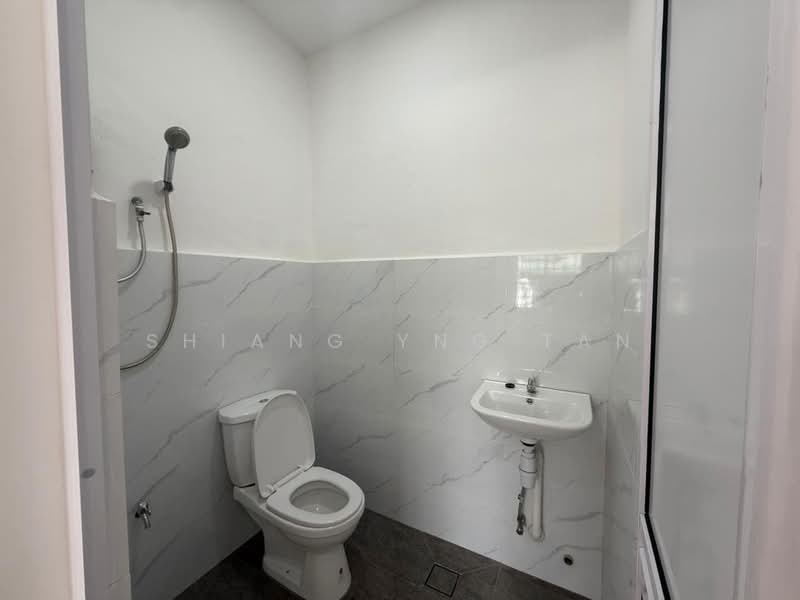 Rumah Teres 1 Tingkat untuk Dijual di Taman Universiti (Skudai) - Shiang Yng Tan - Bathroom - PropertyGuru.com.my