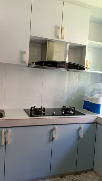 2.5-storey Terraced House for Sale in Diamond City (Semenyih) - Guna Mokhari - Kitchen - PropertyGuru.com.my