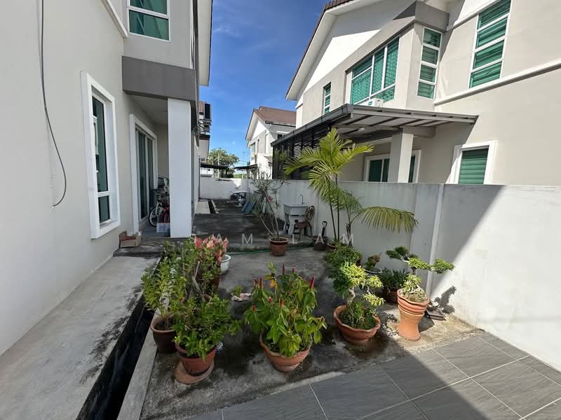 Semi-Detached House for Sale in Ipoh (Perak) - Sam Lam - PropertyGuru.com.my