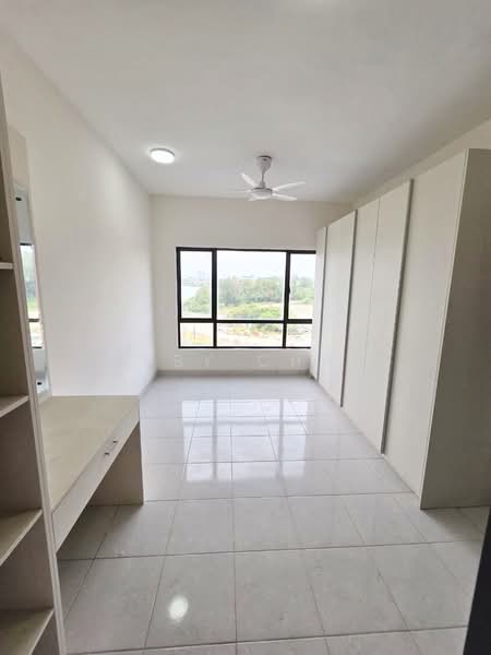 Service Residence for Sale at E'Island Lake Haven - Abby Chan - Bedroom - PropertyGuru.com.my