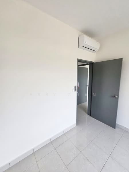 Service Residence for Sale at E'Island Lake Haven - Abby Chan - Interior - PropertyGuru.com.my