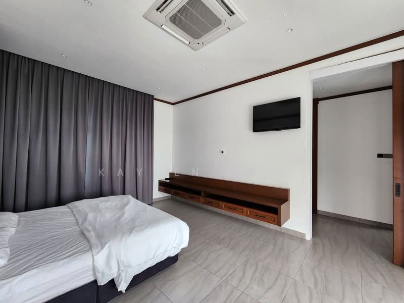 Bungalow for Rent in Bandar Seri Alam (Masai) - Kayden Voon - Bedroom - PropertyGuru.com.my