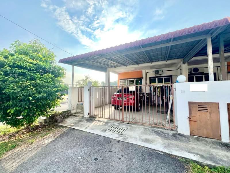 1-storey Terraced House for Sale in Kampung Giching (Sepang) - JUMIDAH (JUE) - Exterior - PropertyGuru.com.my
