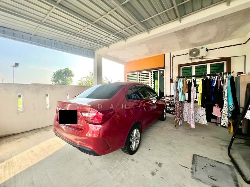 1-storey Terraced House for Sale in Kampung Giching (Sepang) - JUMIDAH (JUE) - Exterior - PropertyGuru.com.my