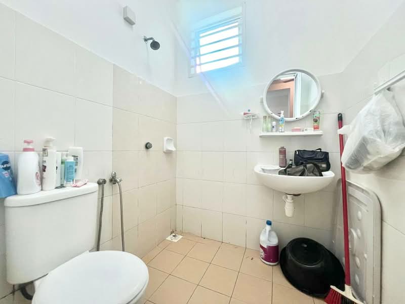 1-storey Terraced House for Sale in Kampung Giching (Sepang) - JUMIDAH (JUE) - Bathroom - PropertyGuru.com.my