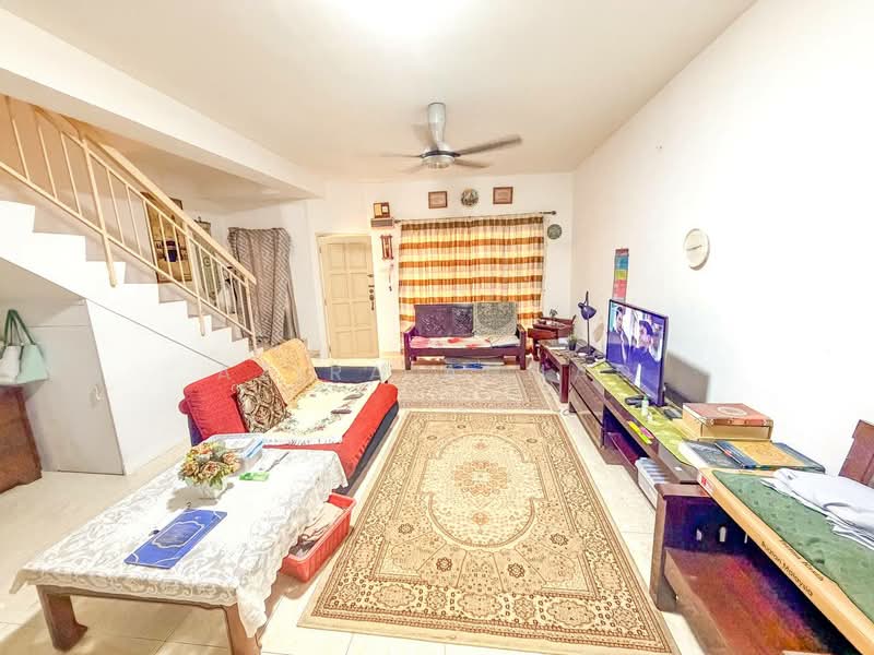 2-storey Terraced House for Sale in Taman Saga Emas (Kajang) - Azira Ahmad - Living Room - PropertyGuru.com.my