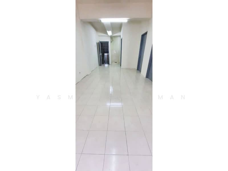 Flat for Sale at Dataran Otomobil - Yasmin Sulaiman - Interior - PropertyGuru.com.my