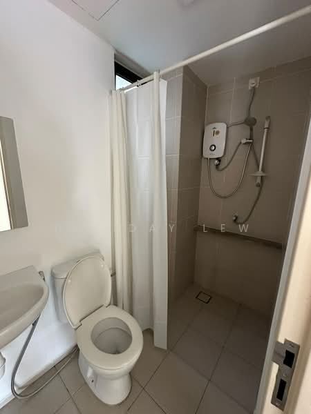 Kondominium untuk Disewa di Windows on The Park - Holiday Lew - Bathroom - PropertyGuru.com.my