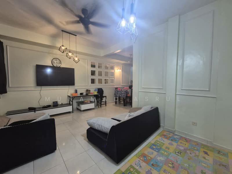 2-storey Terraced House for Sale in Taman JP Perdana (Johor Bahru) - Muhamad Asrul - Living Room - PropertyGuru.com.my
