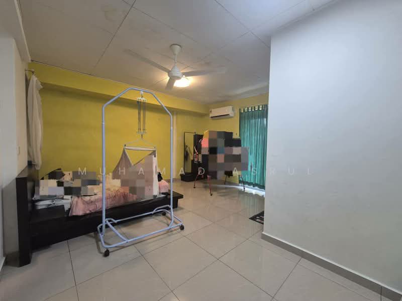 2-storey Terraced House for Sale in Taman JP Perdana (Johor Bahru) - Muhamad Asrul - Bedroom - PropertyGuru.com.my