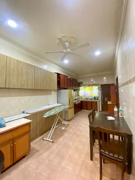 Rumah Teres 1 Tingkat untuk Disewa di Taman Rasah Jaya (Rasah) - Jasmine Kok - Kitchen - PropertyGuru.com.my