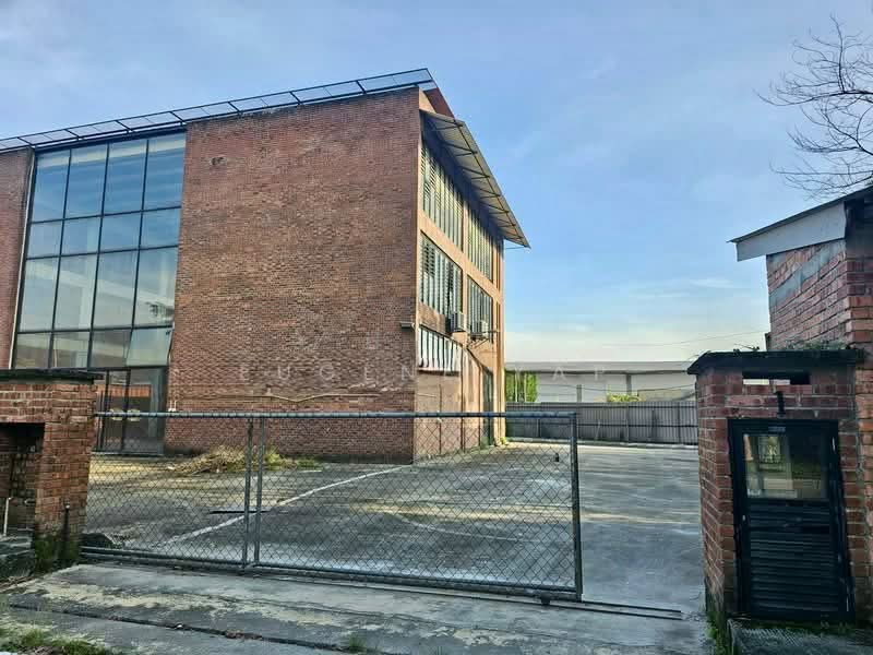Kilang untuk Dijual di Seksyen U3 (Shah Alam) - Eugene Yap - Exterior - PropertyGuru.com.my