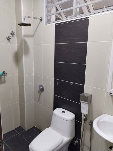 Semi-Detached House for Sale in Nilai (Negeri Sembilan) - Joseph Goh - Bathroom - PropertyGuru.com.my