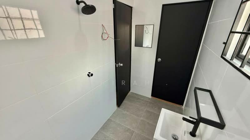 Rumah Teres 2 Tingkat untuk Dijual di Puchong (Selangor) - Mahirah . - Bathroom - PropertyGuru.com.my