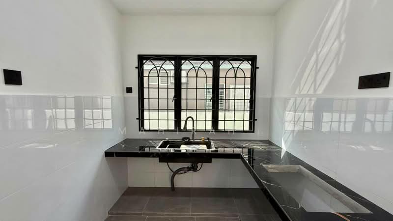 Rumah Teres 2 Tingkat untuk Dijual di Puchong (Selangor) - Mahirah . - Kitchen - PropertyGuru.com.my