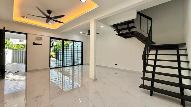 Rumah Teres 2 Tingkat untuk Dijual di Puchong (Selangor) - Mahirah . - Living Room - PropertyGuru.com.my
