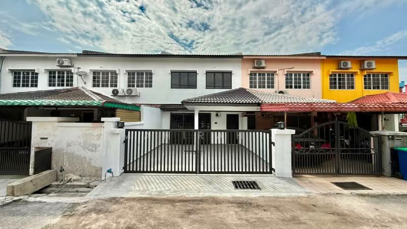 Rumah Teres 2 Tingkat untuk Dijual di Puchong (Selangor) - Mahirah . - Exterior - PropertyGuru.com.my