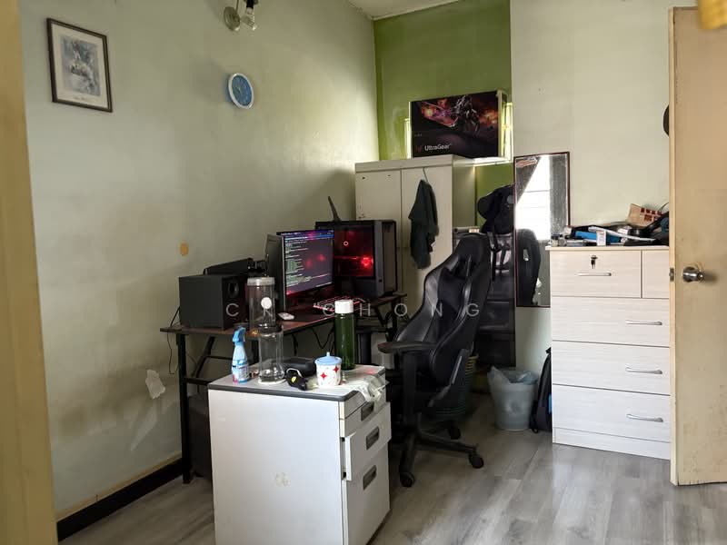Terraced House for Sale in Usj 12 (Subang Jaya) - CK Chong - Study - PropertyGuru.com.my