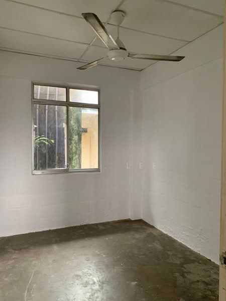Flat for Sale at Taman Inderawasih - C.H. Lee - Interior - PropertyGuru.com.my