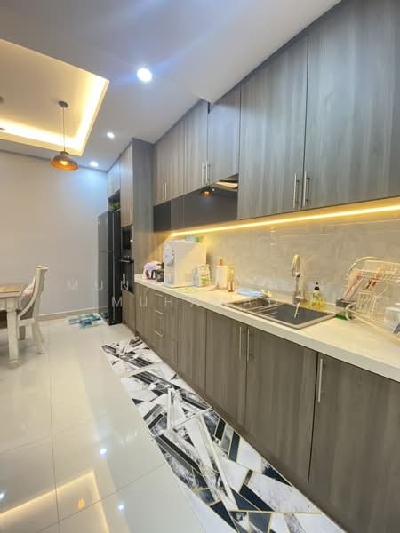 Townhouse for Rent in Bangi (Selangor) - Muna Zawani Muhamad - Kitchen - PropertyGuru.com.my