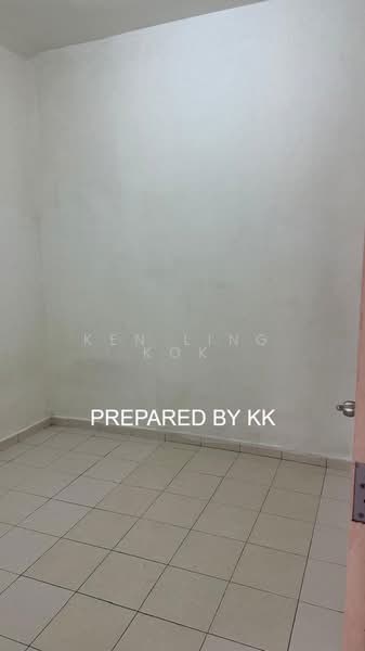 Apartment for Rent at Pangsapuri Lagoon Perdana - Ken Ling Kok - Interior - PropertyGuru.com.my