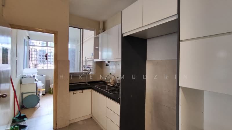 Apartment for Rent at D'shire Villa - Ashiken Mudzrin - PropertyGuru.com.my