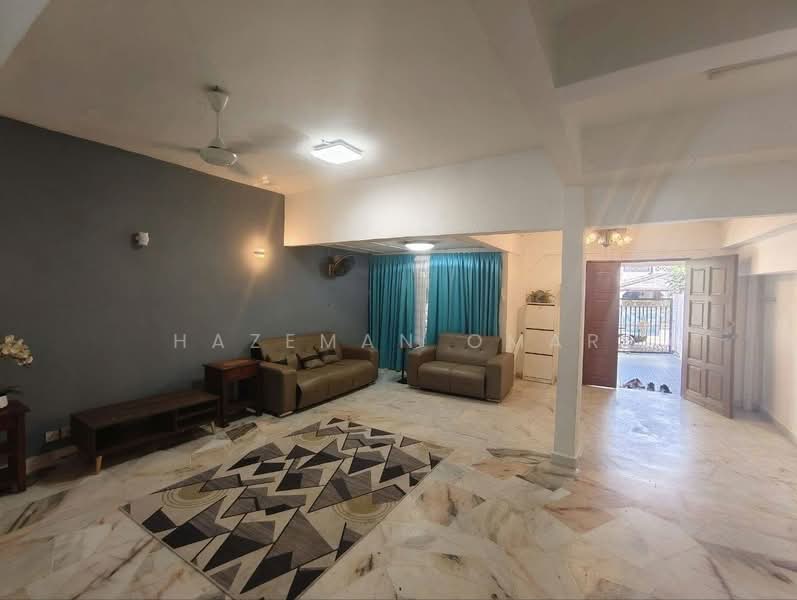 2-storey Terraced House for Sale in Wangsa Maju (Kuala Lumpur) - Hazeman Omar - Living Room - PropertyGuru.com.my
