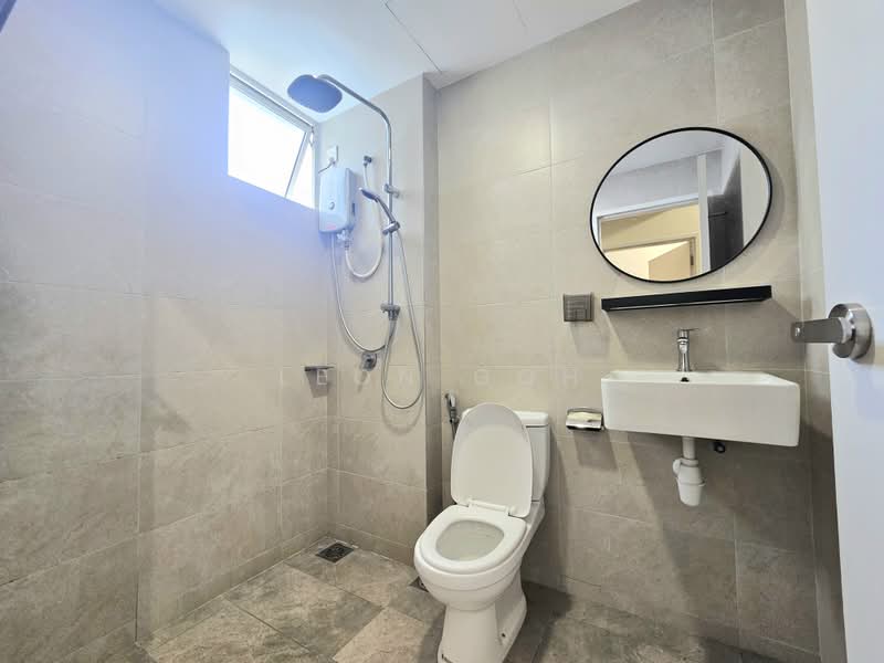 Servis Apartment untuk Disewa di The Tresor @ Gravit8 - Leon Goh - Bathroom - PropertyGuru.com.my