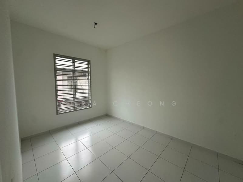 Rumah Teres 2 Tingkat untuk Dijual di Setia Tropika (Johor Bahru) - Vera Cheong - Interior - PropertyGuru.com.my