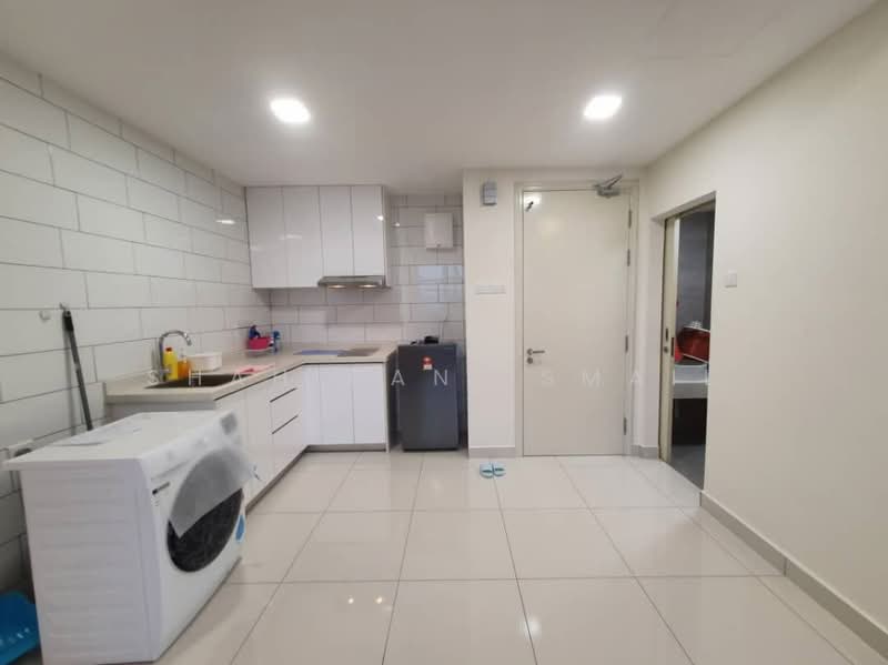 Servis Apartment untuk Dijual di Arte Mont Kiara - Shahidan Ismail - Kitchen - PropertyGuru.com.my