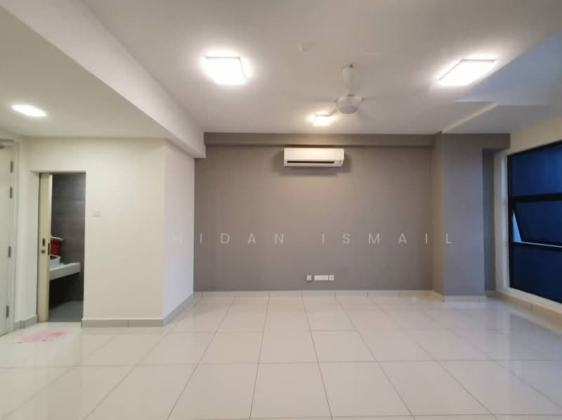 Servis Apartment untuk Dijual di Arte Mont Kiara - Shahidan Ismail - Living Room - PropertyGuru.com.my