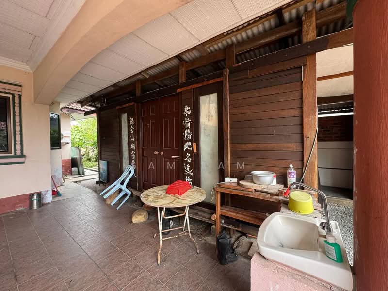 Bungalow for Sale in Gunung Rapat (Ipoh) - Sam Lam - PropertyGuru.com.my