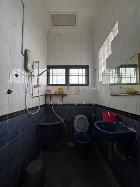 Bungalow for Sale in Gunung Rapat (Ipoh) - Sam Lam - PropertyGuru.com.my