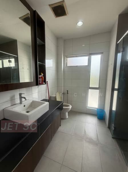 Semi-Detached House for Rent in Bandar Botanic (Klang) - Jennie Chew - Bathroom - PropertyGuru.com.my