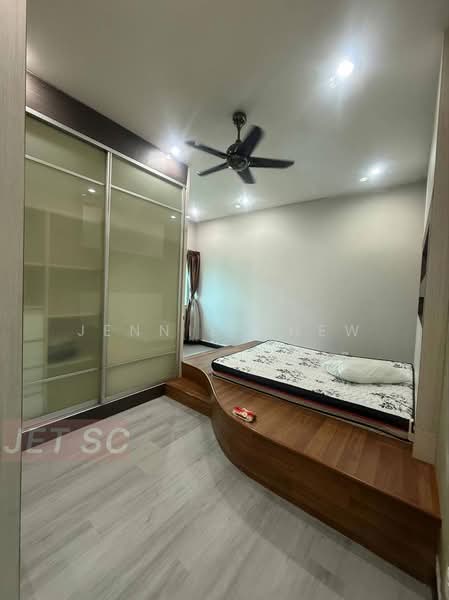 Semi-Detached House for Rent in Bandar Botanic (Klang) - Jennie Chew - Bedroom - PropertyGuru.com.my