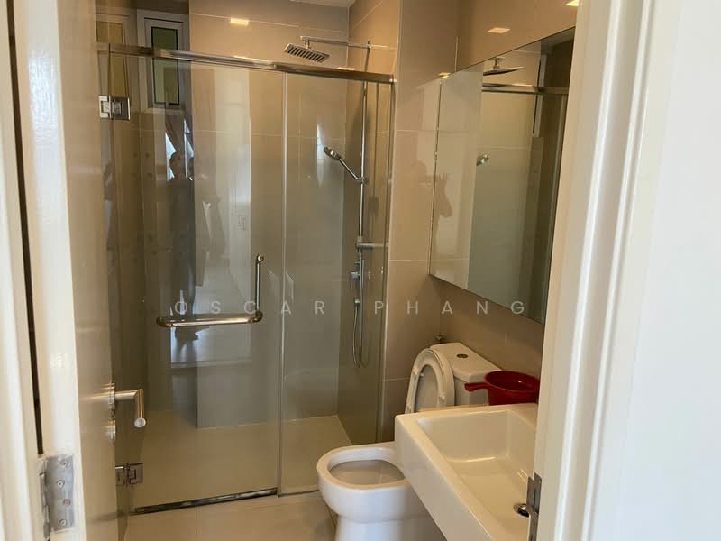 Condominium for Rent at Scenaria @ North Kiara Hills - Oscar Phang - Bathroom - PropertyGuru.com.my