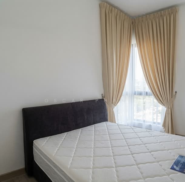 Condominium for Rent at Scenaria @ North Kiara Hills - Oscar Phang - Bedroom - PropertyGuru.com.my