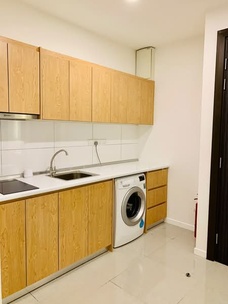 Service Residence for Rent at Residential Suites @ HighPark - Yeevy Lee - Kitchen - PropertyGuru.com.my