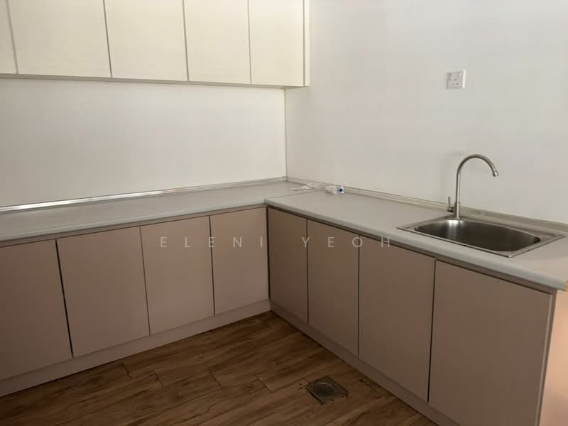 Warehouse for Rent in TAMAN PUCHONG UTAMA (Puchong) - Eleni Yeoh - Kitchen - PropertyGuru.com.my
