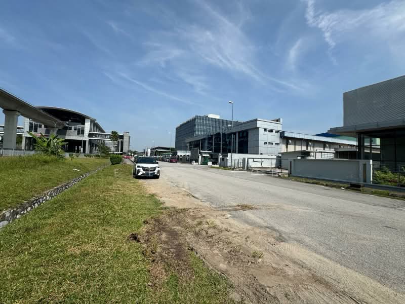 Warehouse for Rent in TAMAN PUCHONG UTAMA (Puchong) - Eleni Yeoh - Exterior - PropertyGuru.com.my