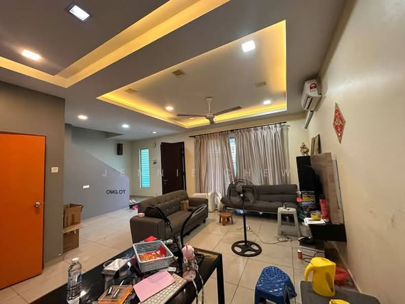 Semi-Detached House for Sale in Ambang Botanic (Klang) - Jennie Chew - Living Room - PropertyGuru.com.my