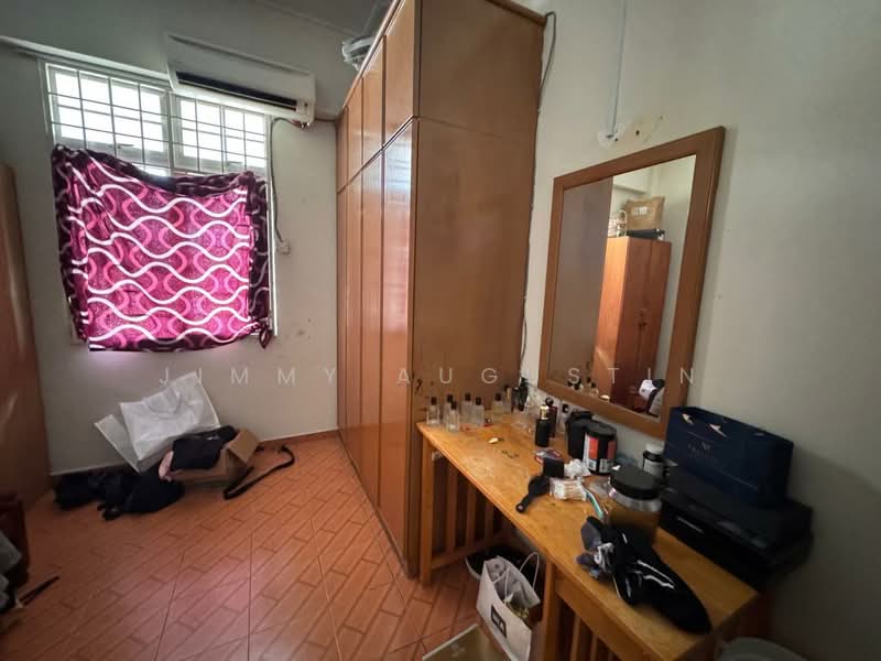 Condominium for Sale at Tiara Duta - Jimmy Augustin - Bedroom - PropertyGuru.com.my