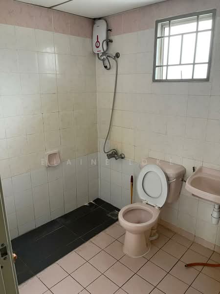 Townhouse for Sale in Bukit Jalil (Kuala Lumpur) - Elaine Loke - Bathroom - PropertyGuru.com.my