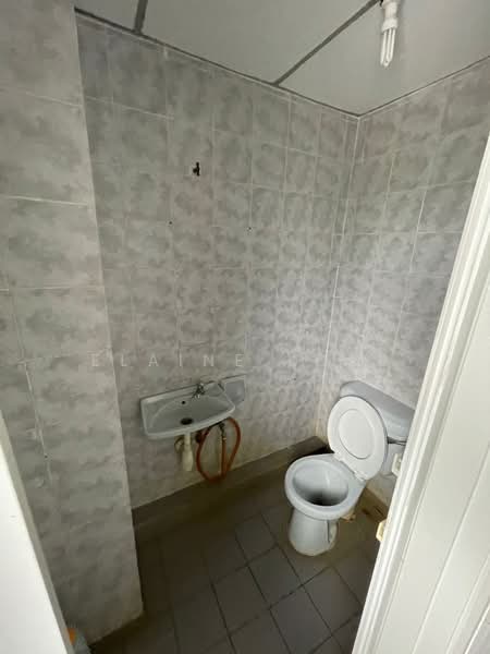 Townhouse for Sale in Bukit Jalil (Kuala Lumpur) - Elaine Loke - Bathroom - PropertyGuru.com.my