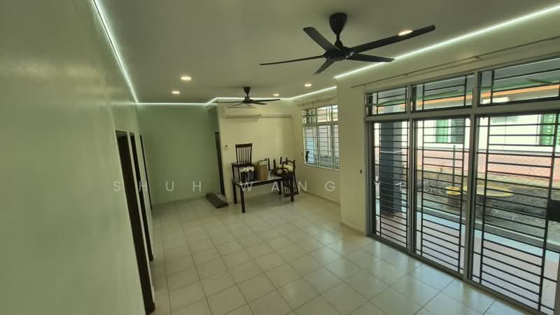 Bungalow for Rent in Taman Krubong Perdana (Krubong) - Shuh Wang Yee - Living Room - PropertyGuru.com.my